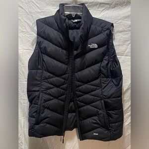 Women’s The North Face 550 Vest Sz. L large